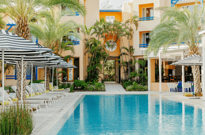 ソルト オブ パルマー,メンフィスデザインホテル