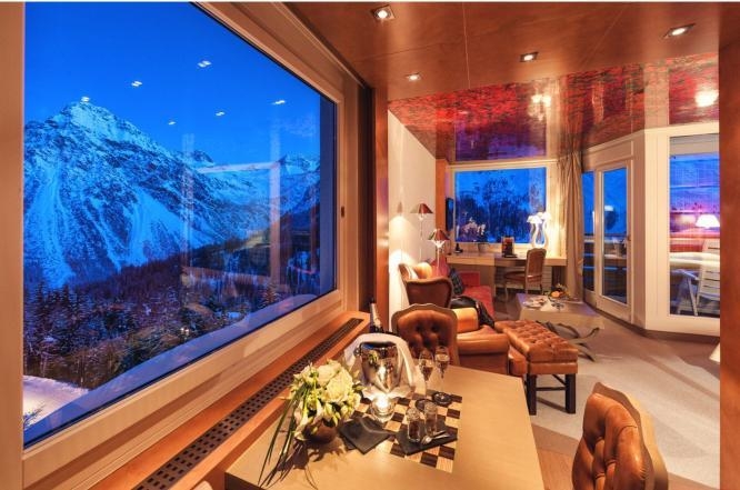 スイスホテル,チューゲン グランド ホテル