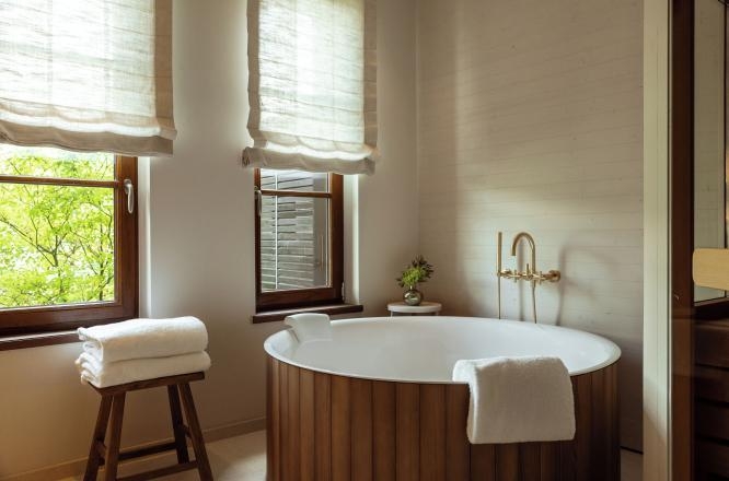 ローズウッド シュロス フュシュル