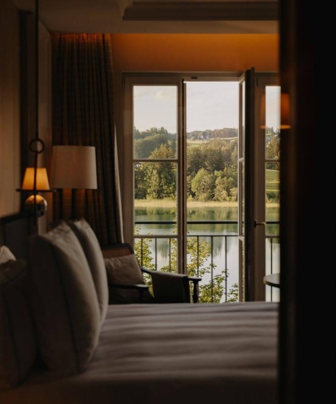 ローズウッド シュロス フュシュル