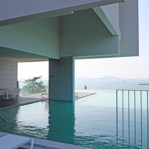 韓国・ヘナムㅣHAENAM126 Hotel、インフィニティプールがある韓国最南端タンクッマウルのホテル