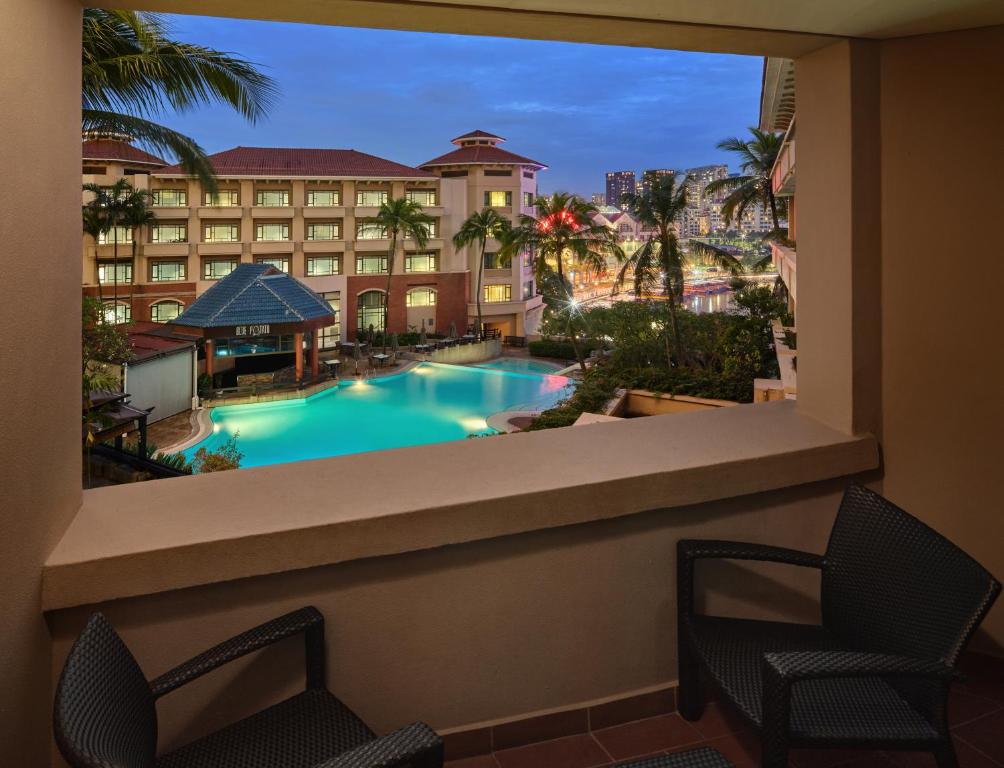 パラドックス シンガポール