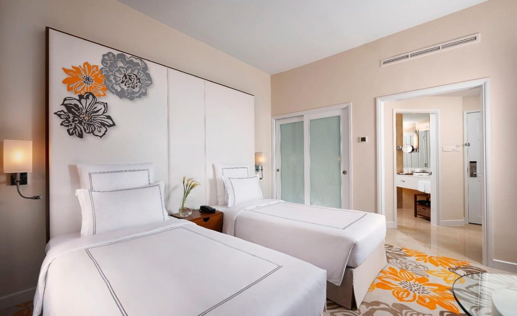 パラドックス シンガポール