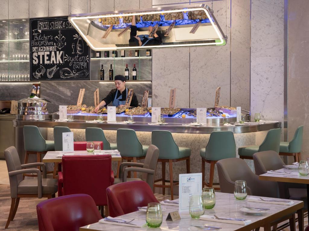 ギャラクシー・ホテル