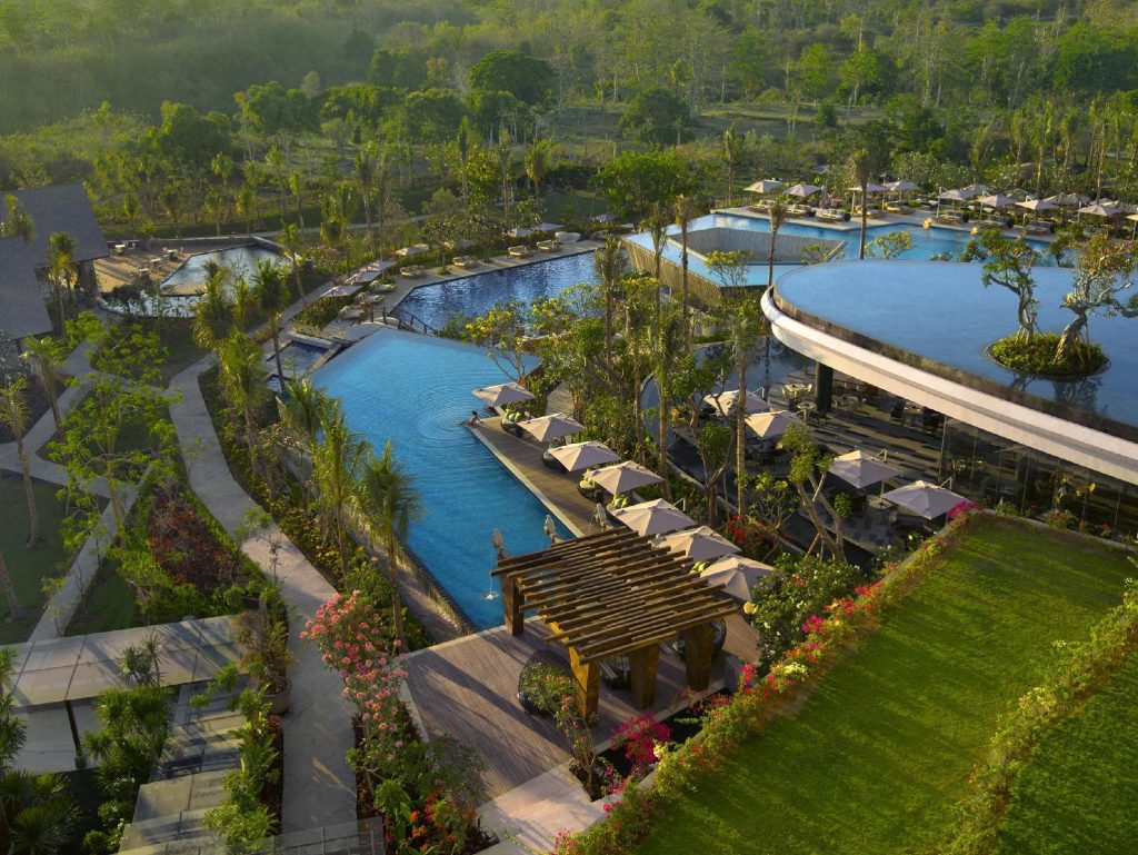 リムバ バイ アヤナ バリ