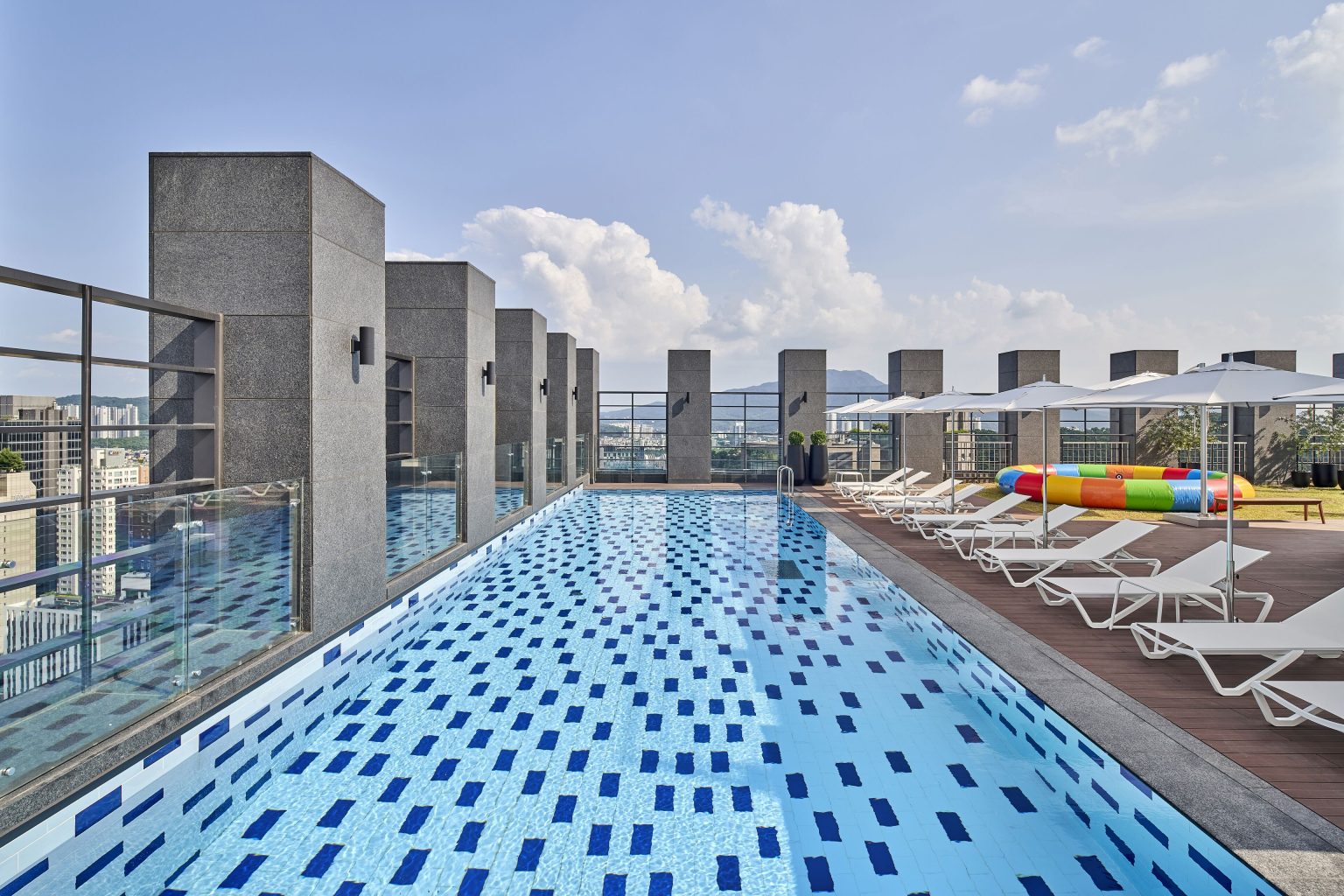 ソウルの屋外プール付きホカンスホテル5選