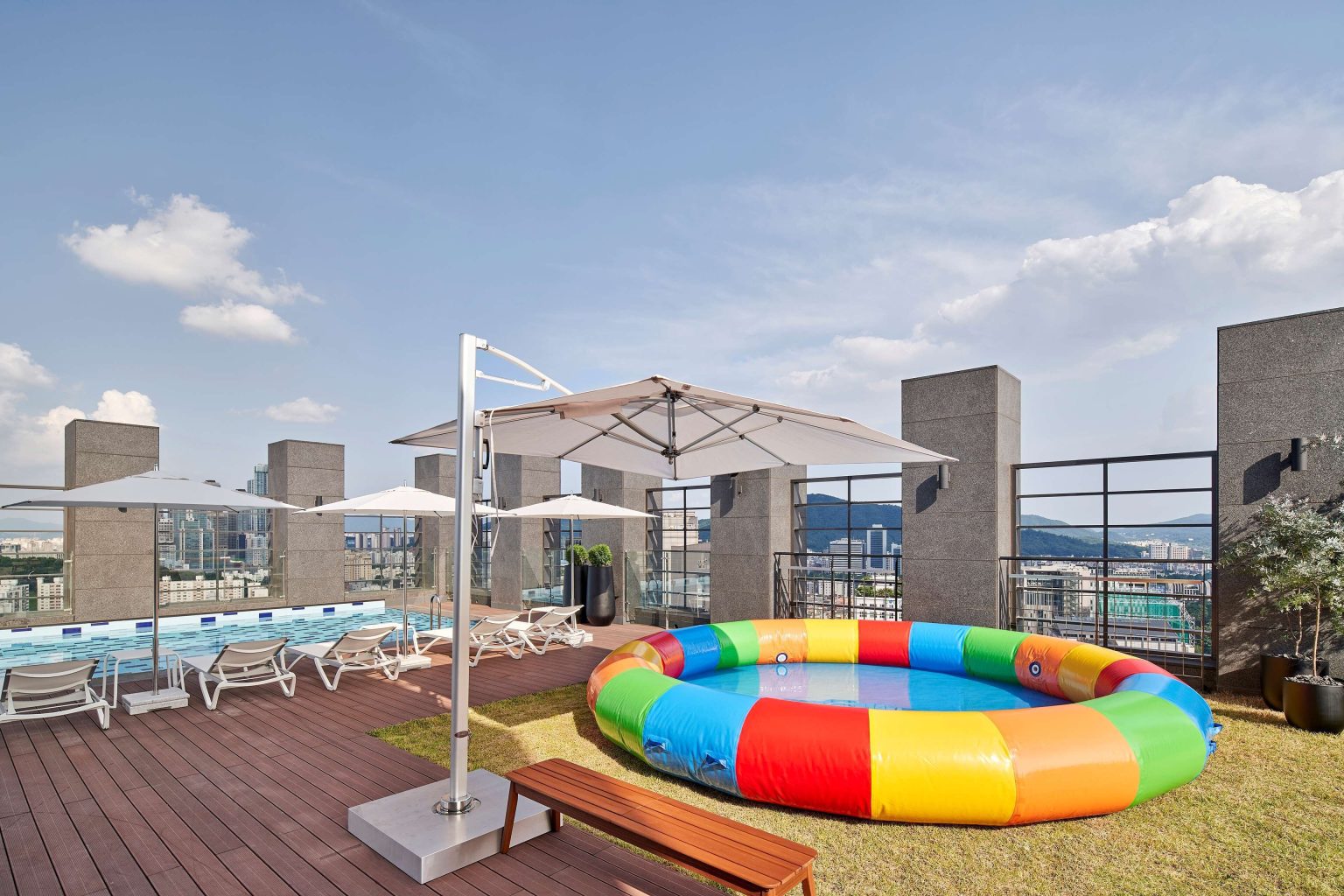 ソウルの屋外プール付きホカンスホテル5選