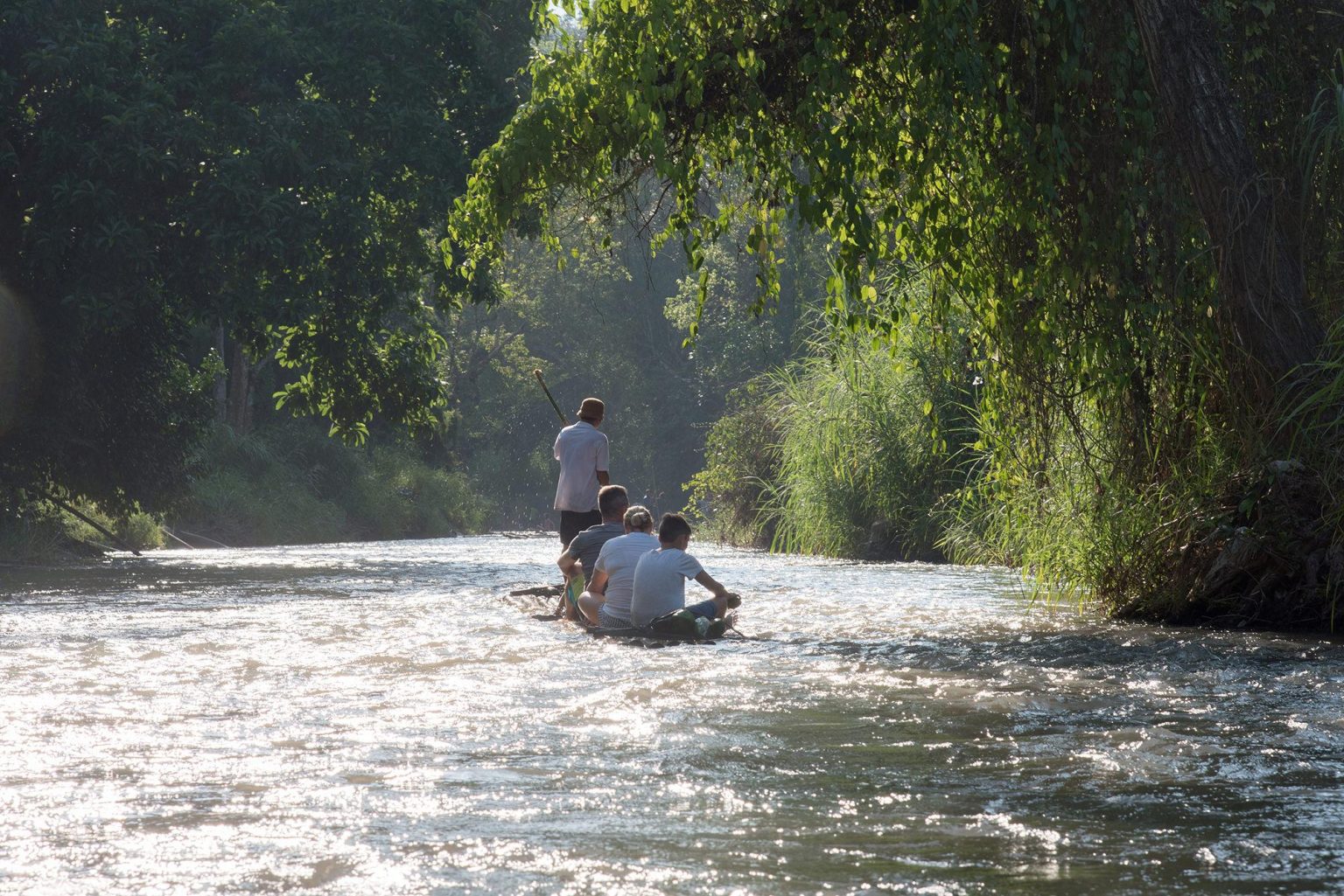タワン リバーサイド
