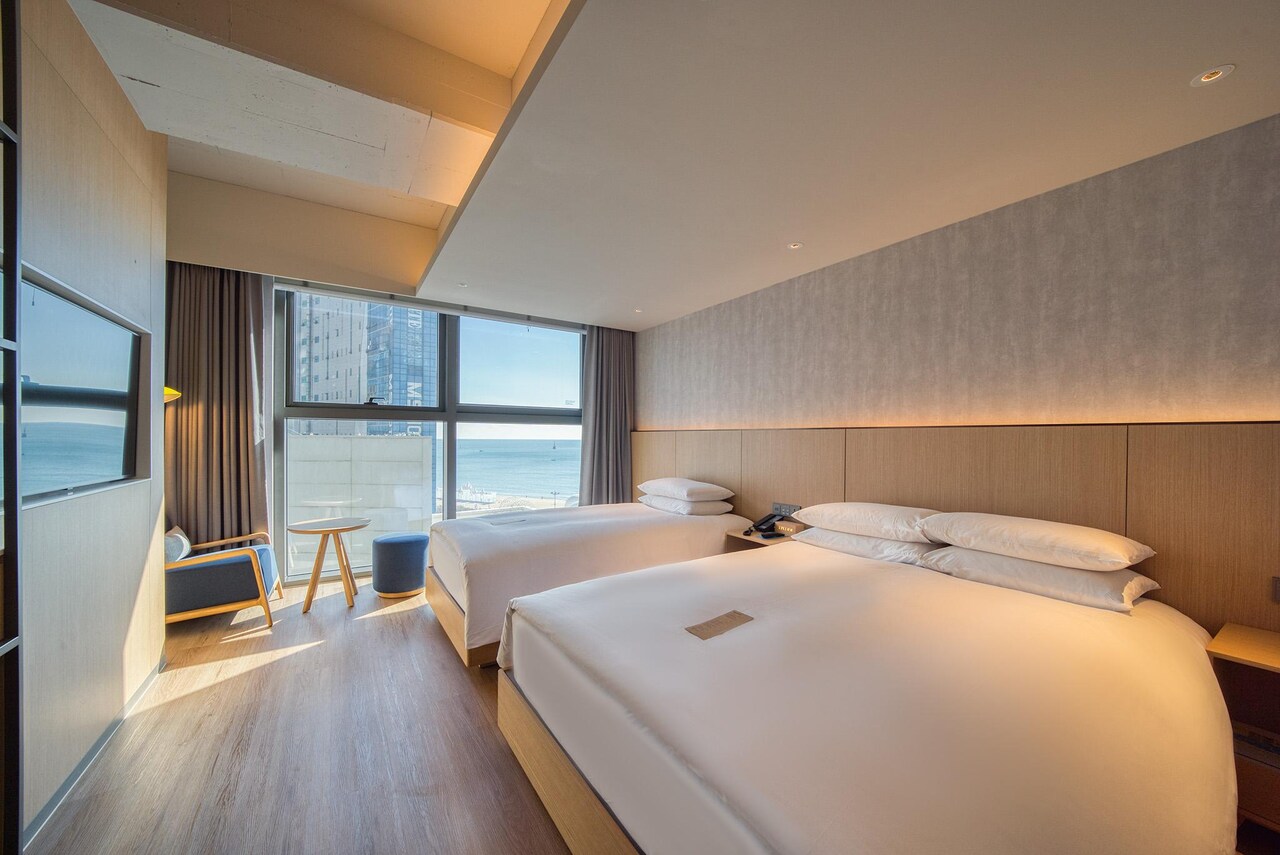 L7海雲台バイロッテ