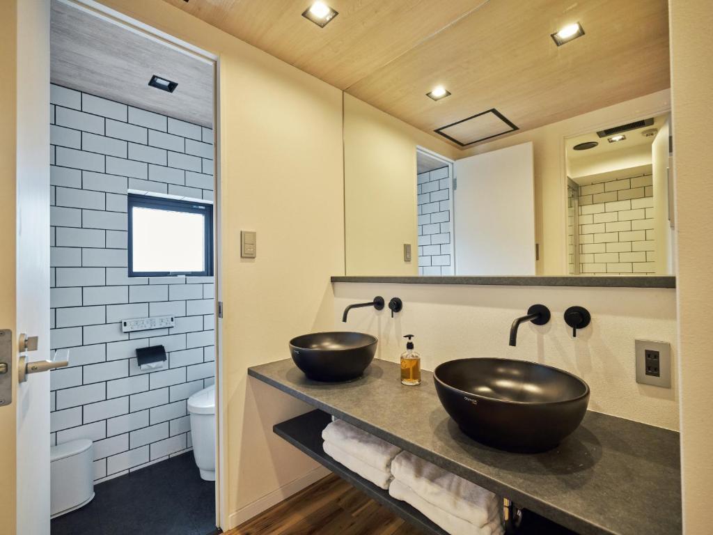 UHスイート難波駅