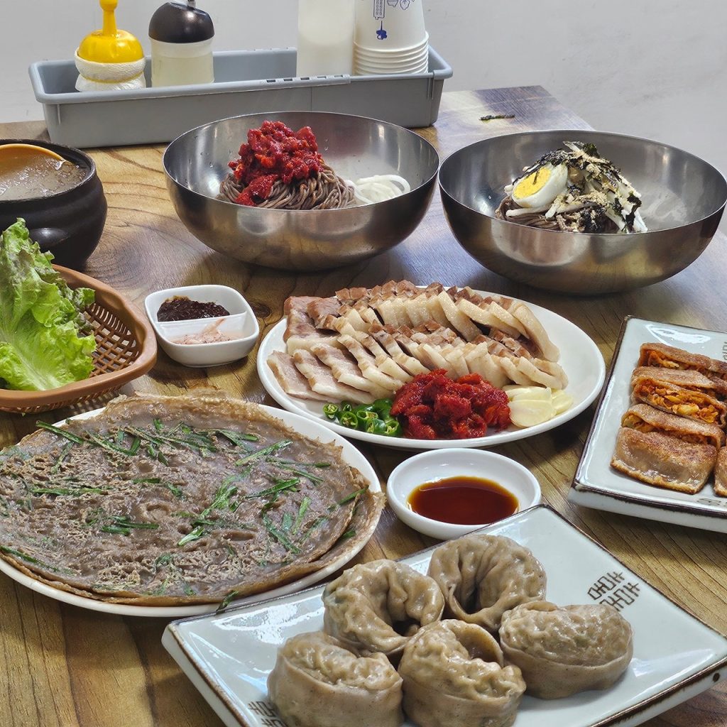 ポンピョンマッククス, 束草ホテルおすすめ