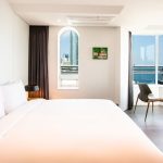 広安里のオーシャンビューホテル