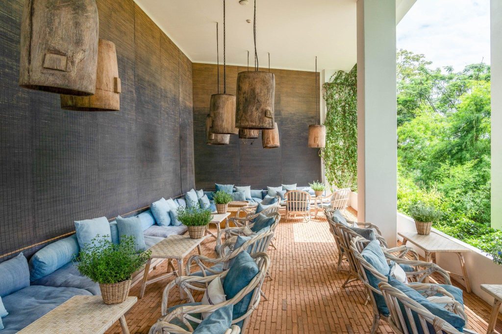 自然に囲まれたチェンマイのラグジュアリープールヴィラ