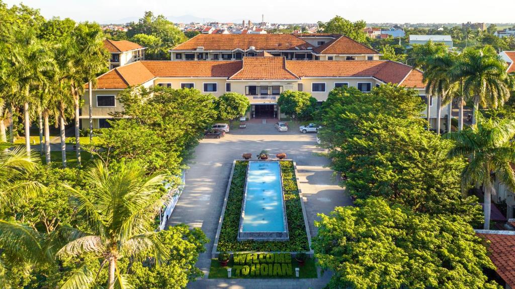 ホイアンホテル