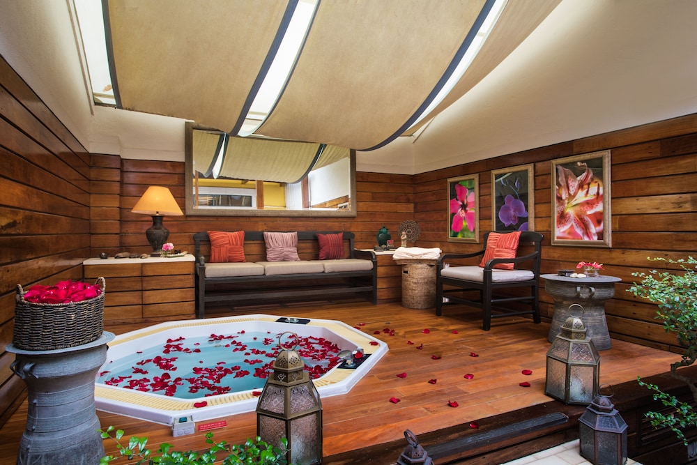 アーティゼン グランド ラパ