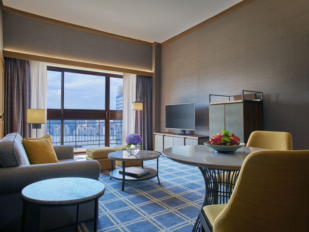 アーティゼン グランド ラパ