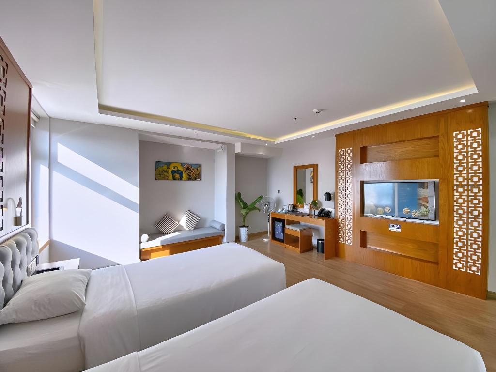 リーズ チャム ホテル