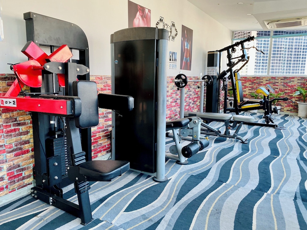 ニャチャン-リーズ チャム ホテル