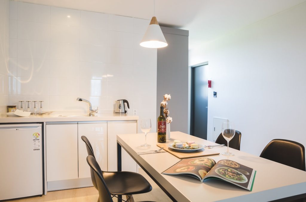 済州島の温水プール付きホテル