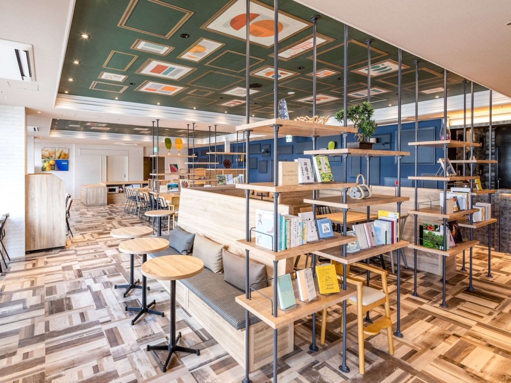 日本の小都市旅行