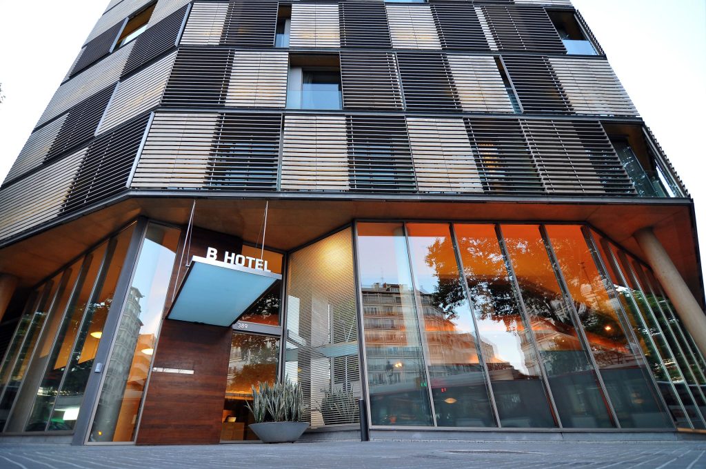 B-ホテル,モンジュイックホテルおすすめ