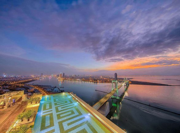 ベトナム・ダナンㅣ24Kゴールドプールを備えたラグジュアリーホテル、ウィンダム・ダナン・ゴールデンベイ