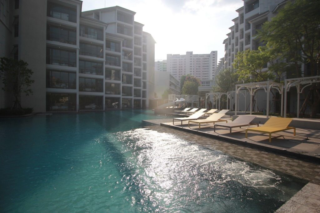 ザ・クウォーター・チャオプラヤー by UHG