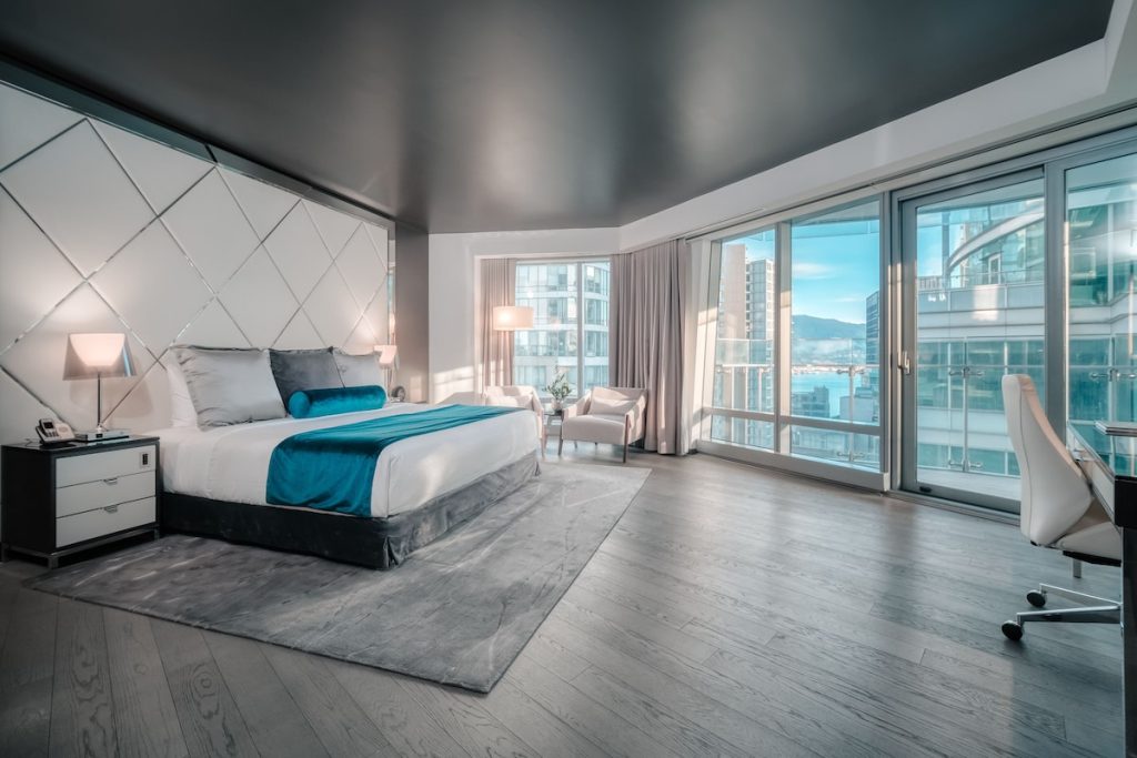 バンクーバー_ダウンタウン・バンクーバーのホテル