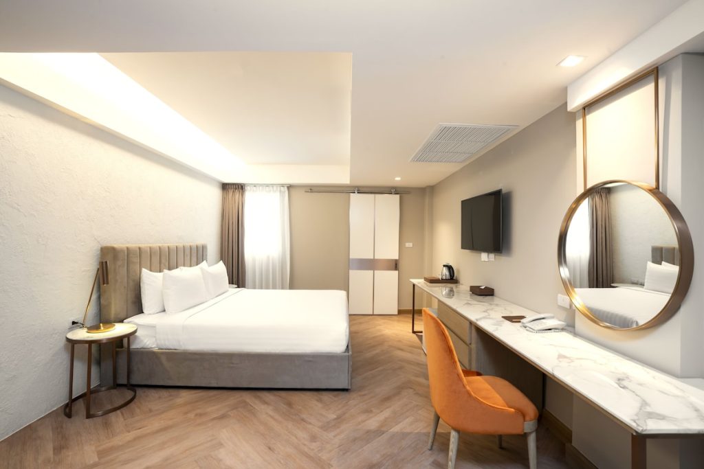 バンコク_アウェイ バンコク リバーサイド ケーネ