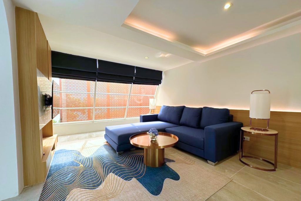 バンコク_アウェイ バンコク リバーサイド ケーネ