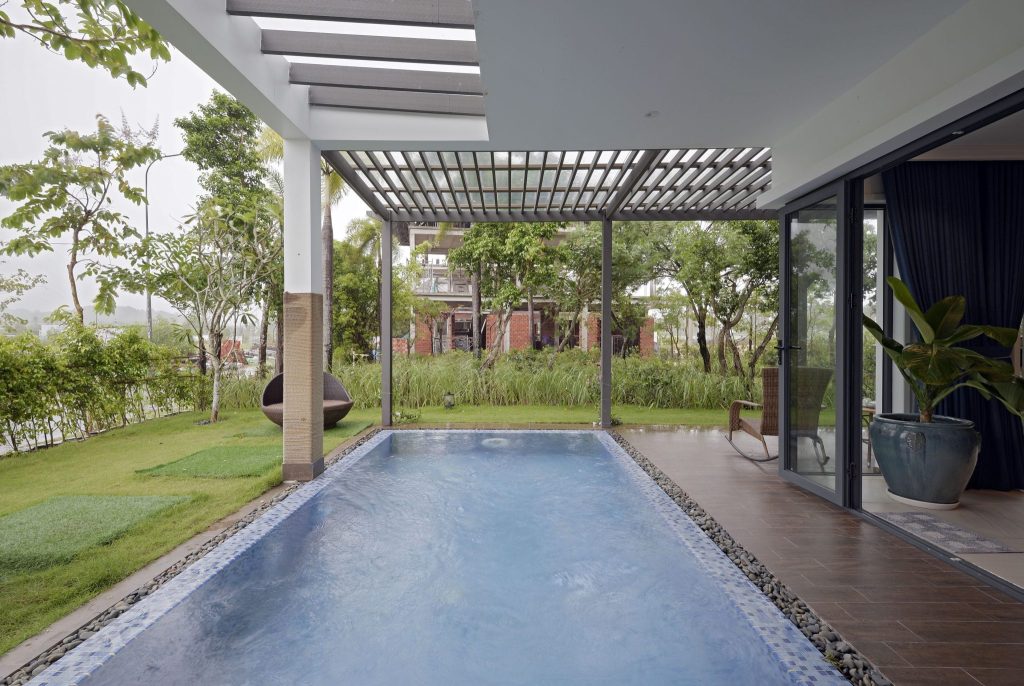 フーコックのプール付きヴィラ