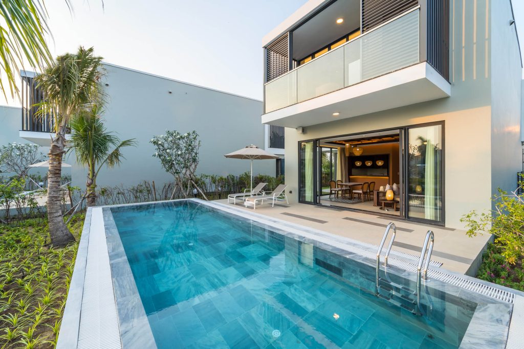 フーコックのプール付きヴィラ