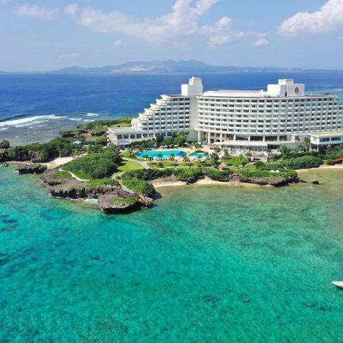 沖縄・本島中部ㅣ沖縄のホテルBEST 5、素敵なオーシャンビューを満喫できる沖縄本島中部のホテル