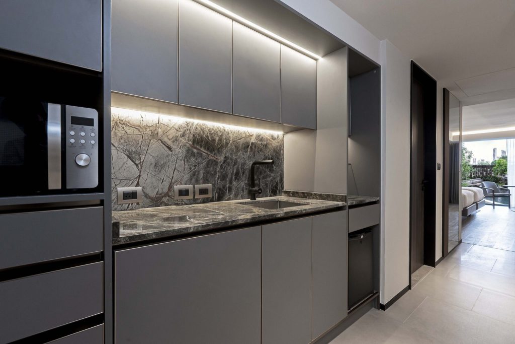 ガルディナ アソーク ホテル & レジデンス