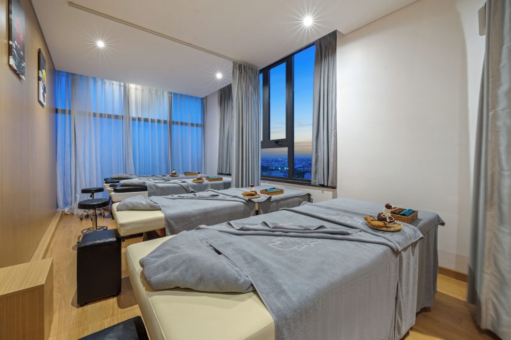 ダナン_ゴールデン ロータス グランド